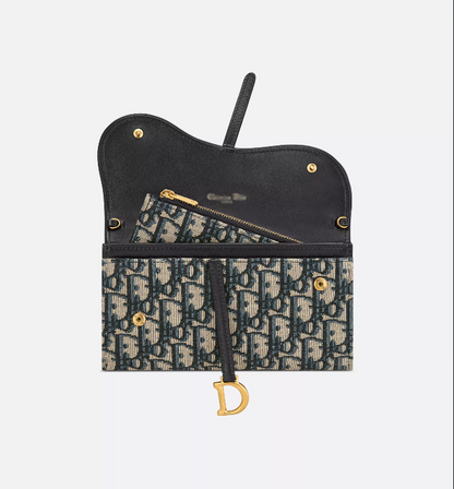 Small Saddle Pouch with Chain